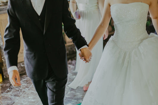 Congratulations on Your Engagement: Finding the Perfect Wedding Dress