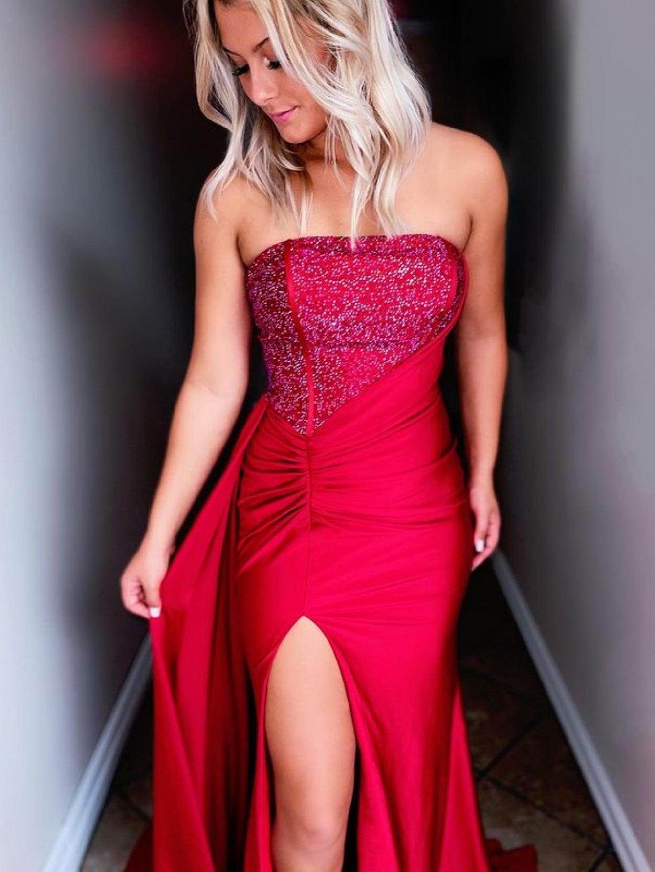 Roycebridal Ryann | Red Strapless Satin Long Prom Dress with Slit