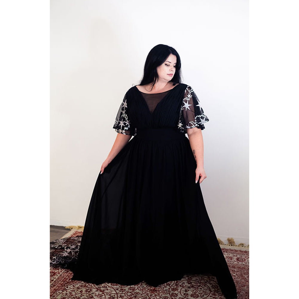 O Neck Short Cap Sleeve Open Back Lace Train A Line Gothic Black Wedding Dress