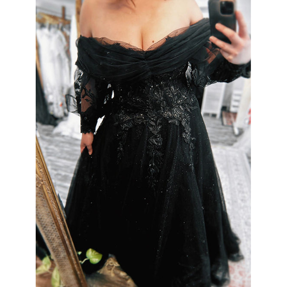 Sexy Split Sweetheart Neck Off the Shoulder Puff Sleeve Back Lace Up Appliques Tulle A Line Gothic Black Wedding Dress