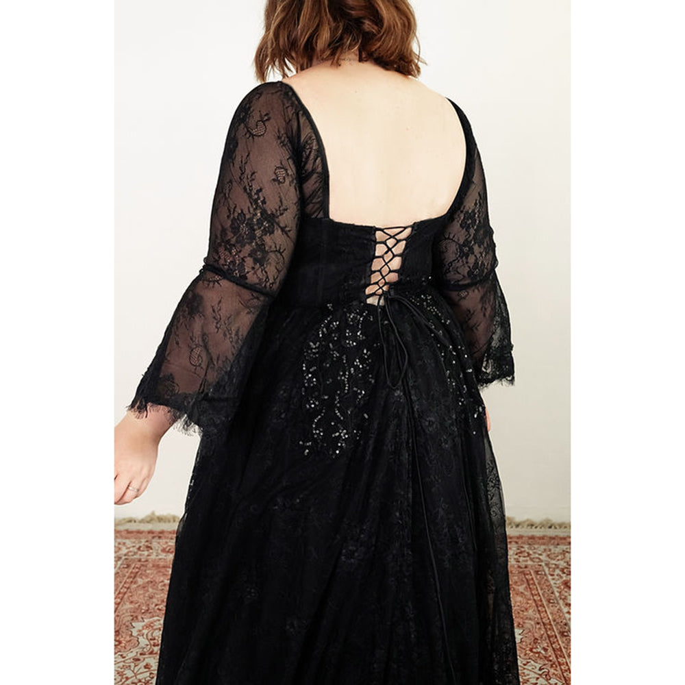Elegant Sweetheart Neck Long Flare Sleeve Back Lace Up Full Lace A Line Gothic Black Wedding Dress