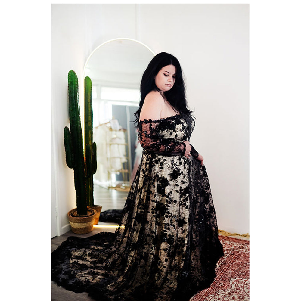 Sexy Strapless Off the Shoulder Long Sleeve Open Back Full Lace A Line Gothic Black Wedding Dress