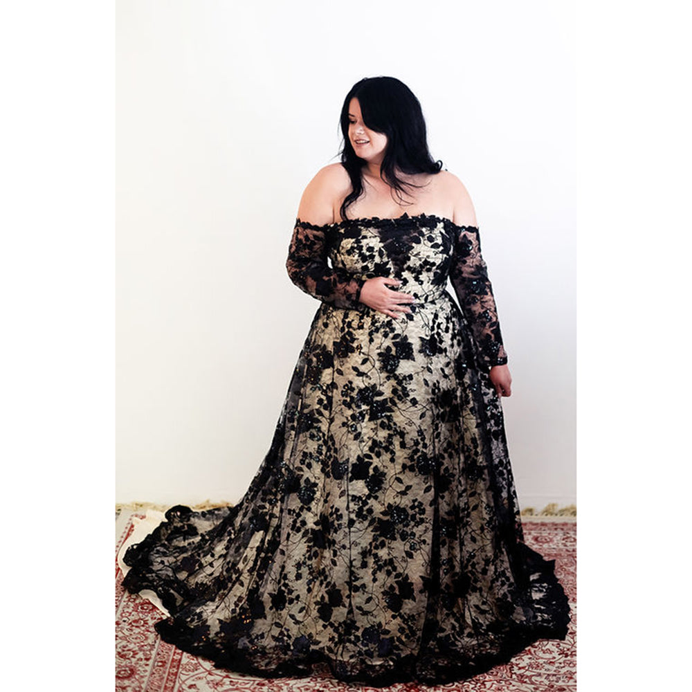 Sexy Strapless Off the Shoulder Long Sleeve Open Back Full Lace A Line Gothic Black Wedding Dress