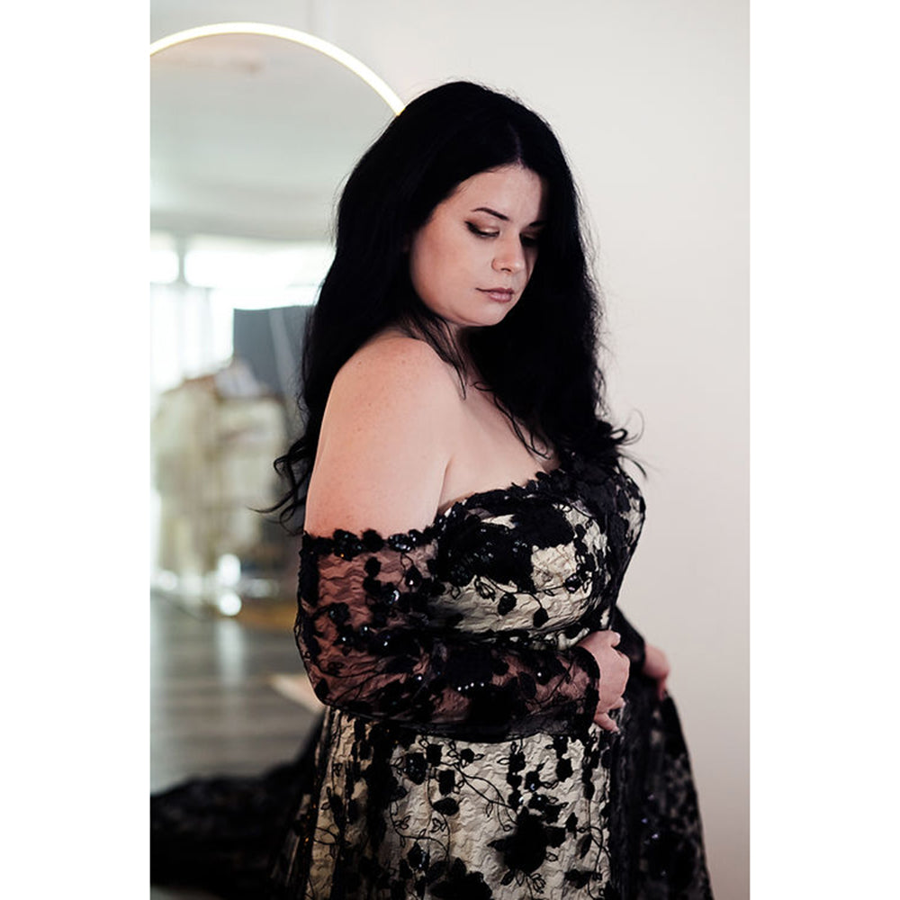 Sexy Strapless Off the Shoulder Long Sleeve Open Back Full Lace A Line Gothic Black Wedding Dress