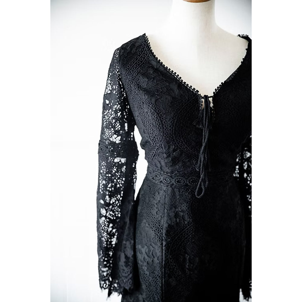 Sexy V Neck Long Flare Sleeve Open Back Full Lace Mermaid Gothic Black Wedding Dress