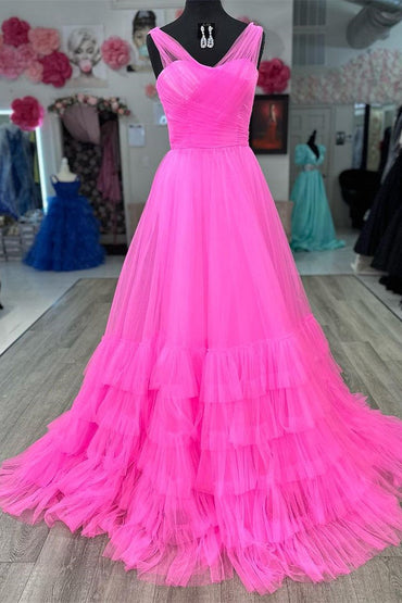 Robe de bal en tulle à volants superposés et décolleté en V de Roycebridal Mariam