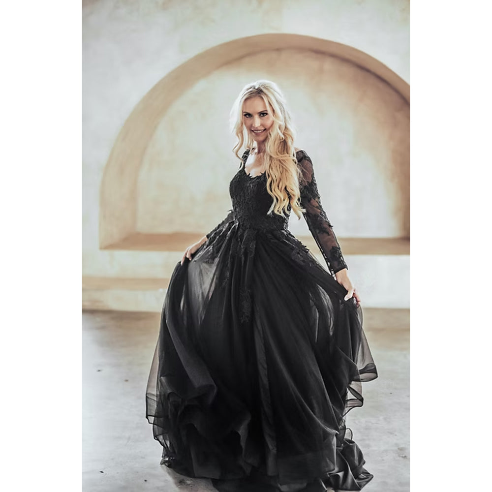 Sexy Split O Neck Long Sleeve Open Back Lace Appliques Tulle A Line Gothic Black Wedding Dress