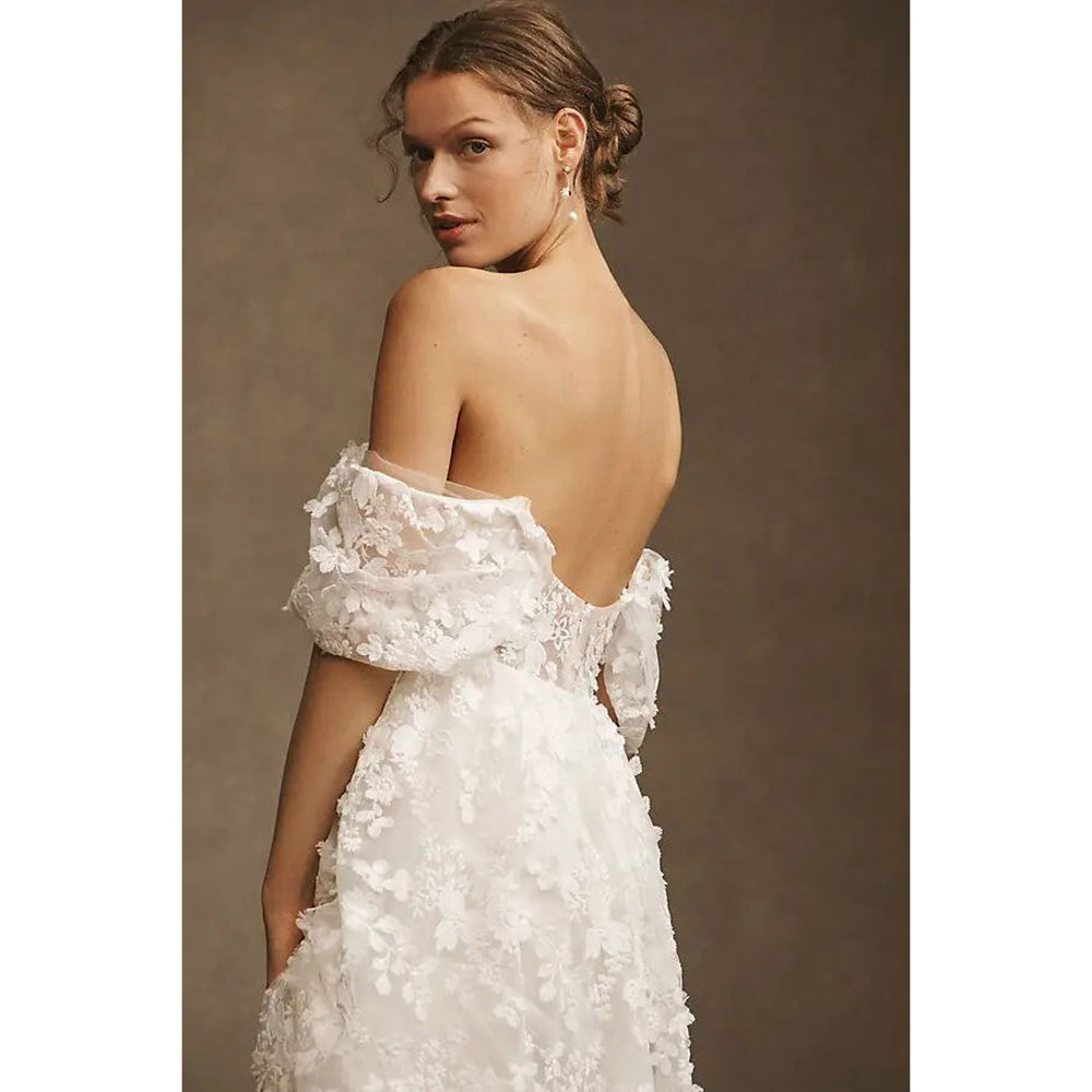Sexy Strapless Neck Off the Shoulder Puff Sleeve Full Lace A Line Wedding Dress