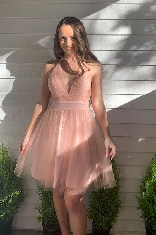 Winifred |A-Linien-Heimkehrkleid aus Tüll mit tiefem V-Ausschnitt in Blush