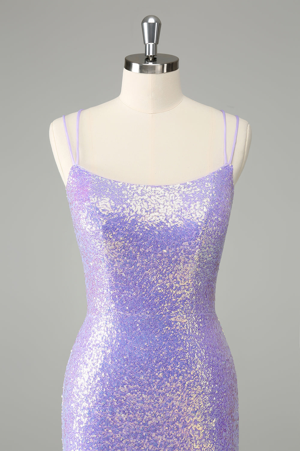 Wunderschönes, figurbetontes, fliederfarbenes, kurzes Homecoming-Kleid mit Korsett und Pailletten und Quaste