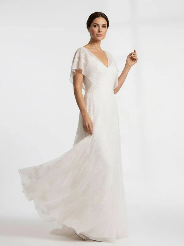 Robe de bal trapèze bleue plissée avec découpe en satin