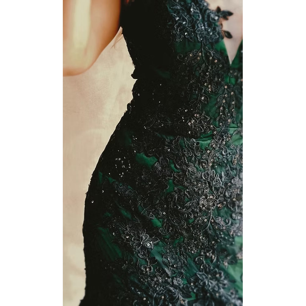 Sexy Deep V Neck Shawl Sleeveless See-through Open Back Lace Appliques Tulle Mermaid Gothic Black Wedding Dress