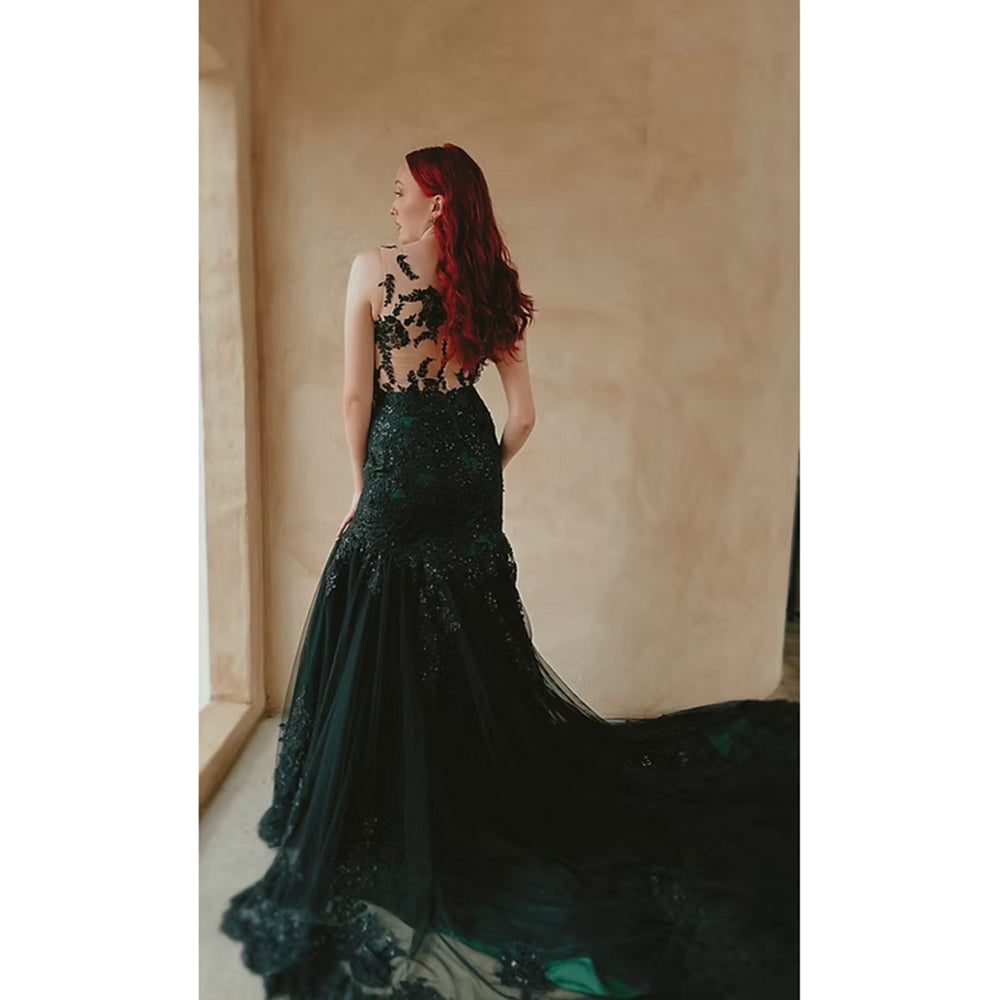 Sexy Deep V Neck Shawl Sleeveless See-through Open Back Lace Appliques Tulle Mermaid Gothic Black Wedding Dress