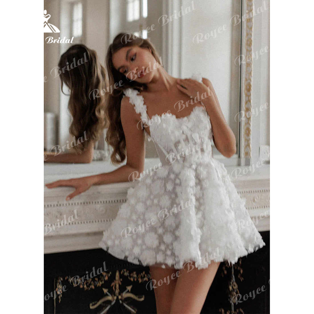 Robe de mariée courte sexy à bretelles spaghetti et col en cœur, en dentelle, style bohème, 2025