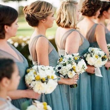 Robe de demoiselle d'honneur bleu poudré en tulle, longueur au sol, sans manches, de Roycebridal