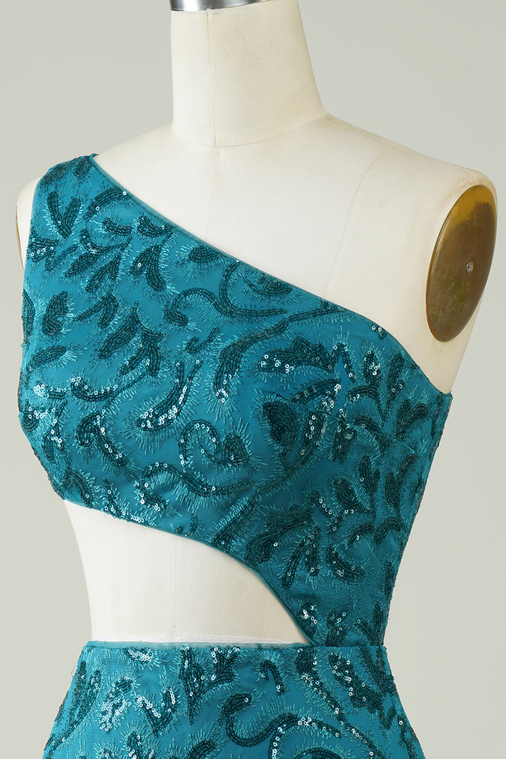 Blaues, glitzerndes, enges Homecoming-Kleid mit Aussparung