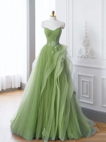 Roycebridal Saflor | Robe de bal longue verte coupe trapèze, épaules dénudées, en dentelle