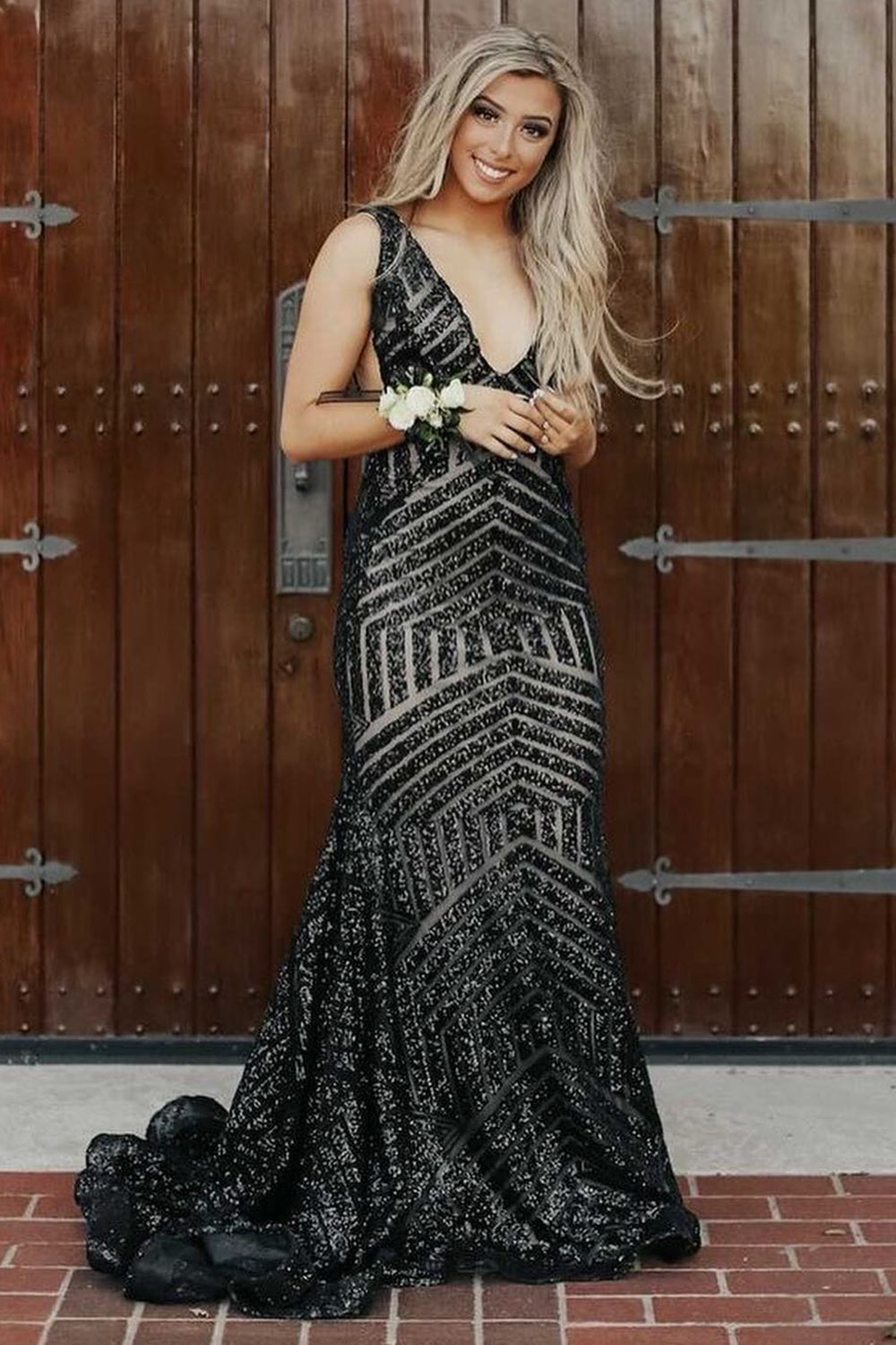 Roycebridal Nina | Meerjungfrau-Ballkleid mit tiefem V-Ausschnitt und Pailletten