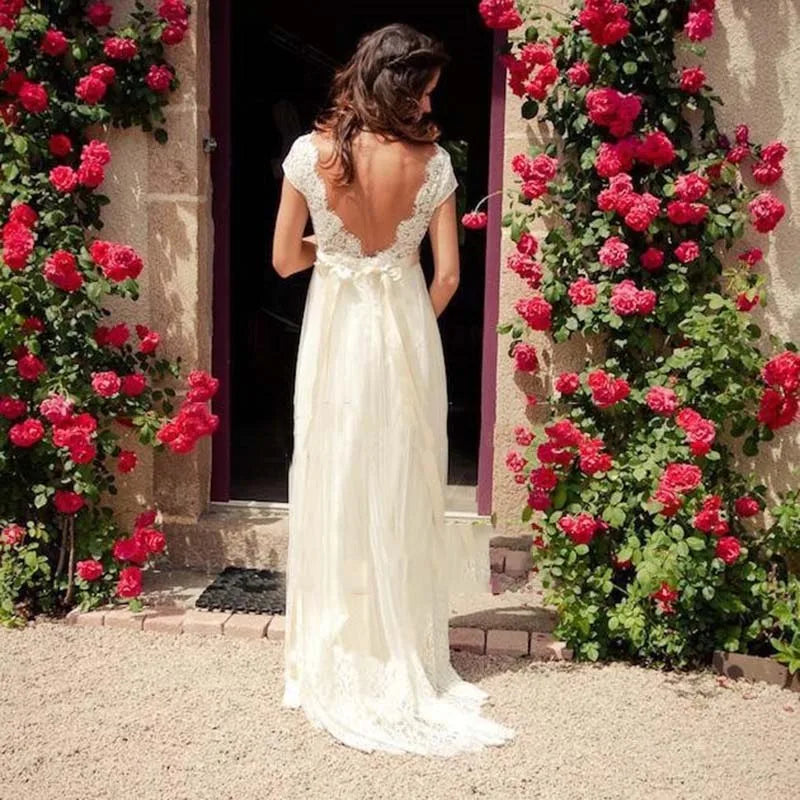 Robe de mariée de plage à manches courtes et dos nu, style Roycebridal, avec perles, robe de mariée simple, blanche, col en V