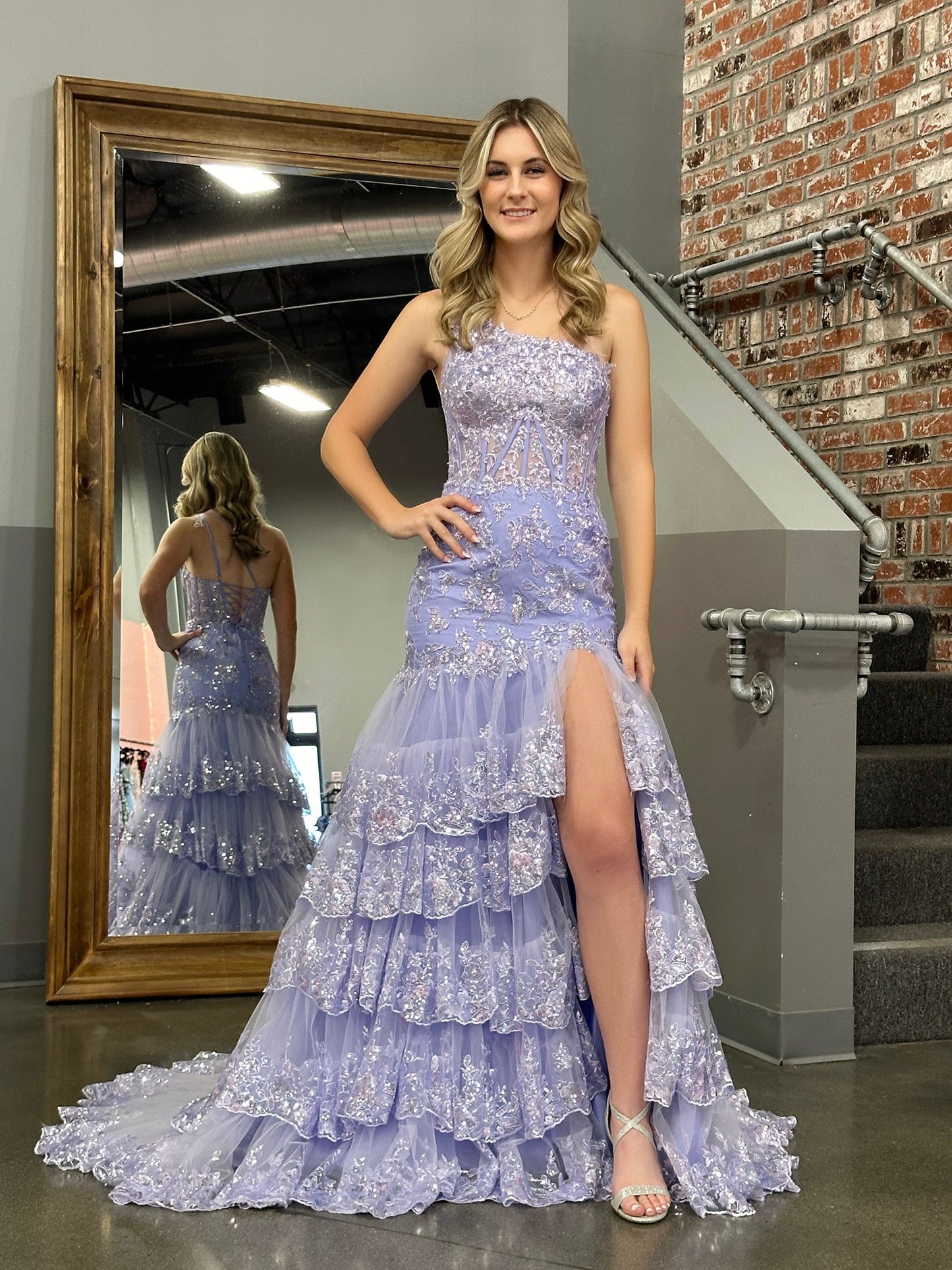 Roycebridal Andrea |Etuikleid mit einer Schulter, gestuftem Spitzenabschluss, langem Ballkleid