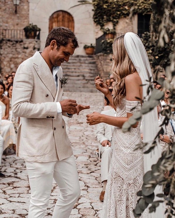 Long mermaid lace sweetheart wedding dresses | bridal gowns | wedding gowns | wedding 2020 | lace wedding dresses | white wedding dresses | Ivory wedding dresses | mermaid wedding dresses | wedding dresses cheap | wedding party dresses | boho wedding dresses | plus size wedding dresses | affordable wedding dresses | simple wedding dresses | wedding dresses near me | wedding ideas | beach wedding dresses | wedding dresses online | Musebridals