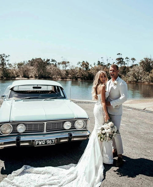 Robe de mariée fourreau en dentelle avec traîne et appliques en cœur, style plage, Roycebridal, MW438