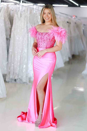 Roycebridal Nouvelle robe de bal sirène en satin à épaules dénudées et perles, fendue sur le côté, longue, avec plumes