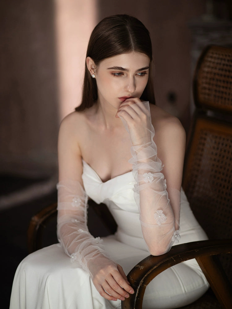 Gants de mariée en dentelle et perles Roycebridal