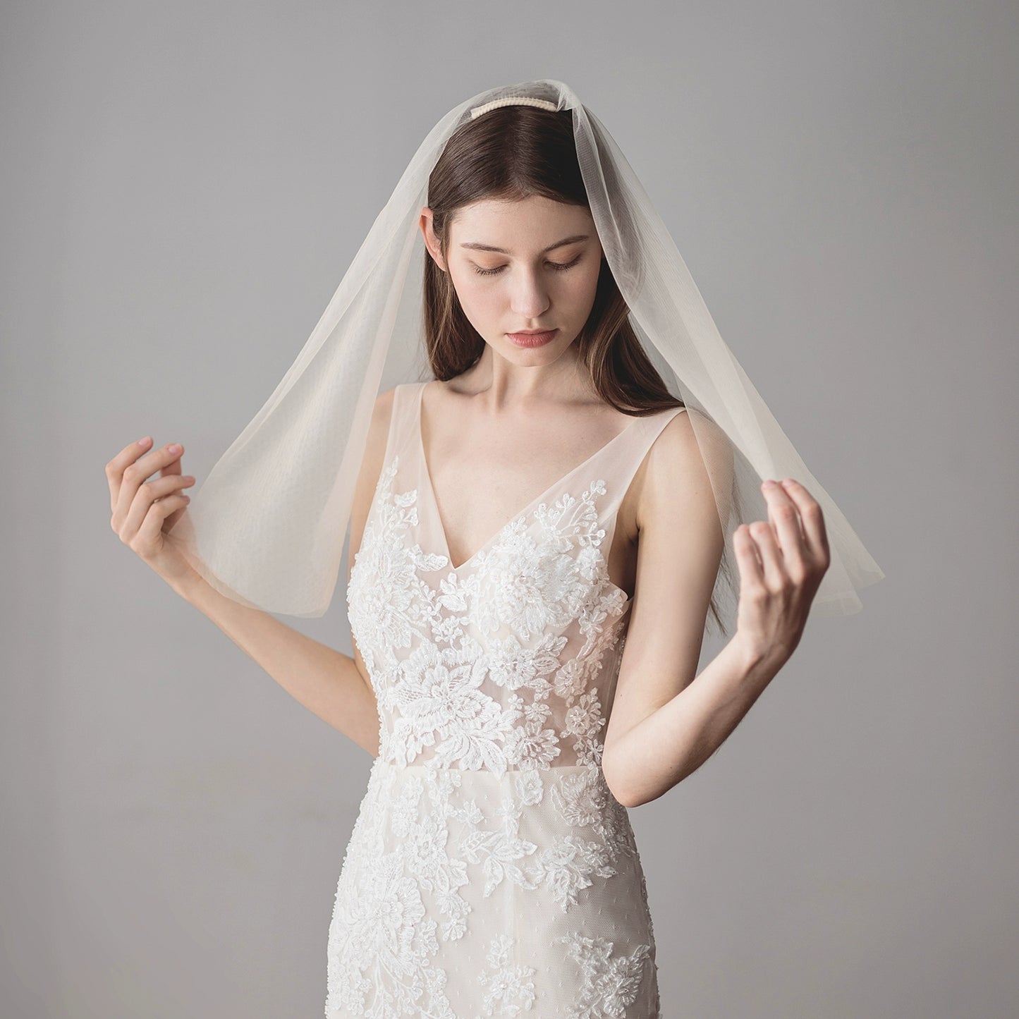 Roycebrial Einfache Kurze Zertifikat Registrierung Weiches Garn Champagner Weiß Brautschleier Hochzeit Retro Licht Hochzeit Kopfschmuck
