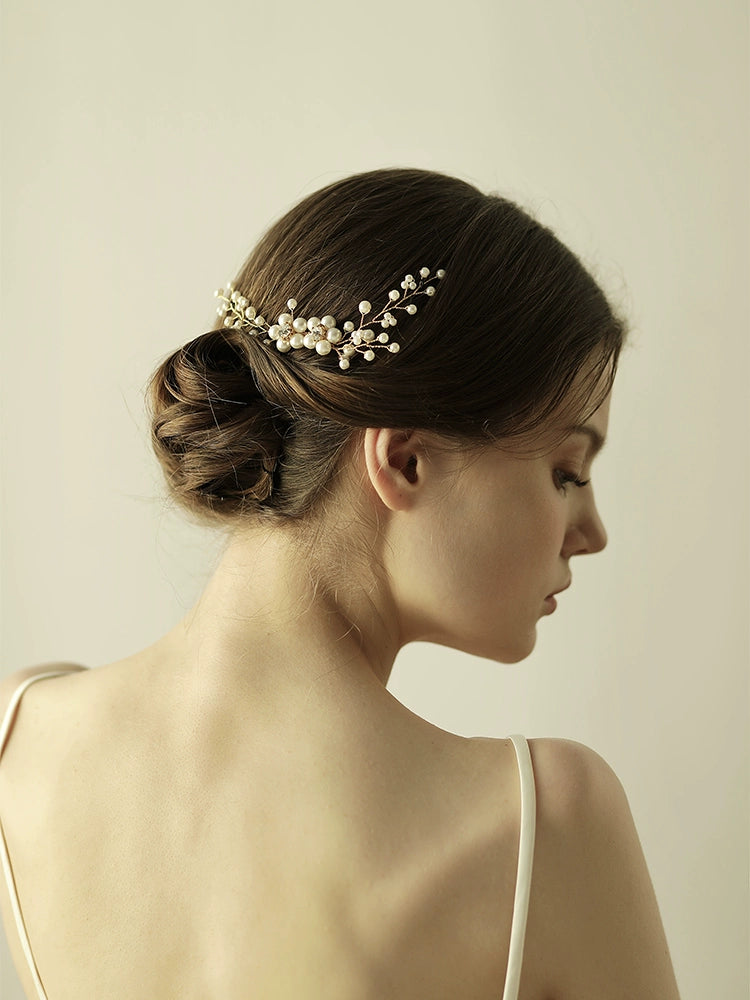 Roycebridal Accessoires de cheveux de mariée simples Peigne à cheveux perlé fait main doré à la mode pour robe de mariée Accessoires de cheveux de demoiselle d'honneur