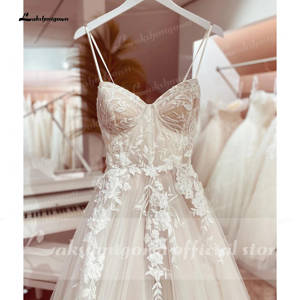 Princess Lace Wedding Dress Bridal Robe Vestido Spaghetti Straps Chapel Train Champagne Tulle Wedding Gown Lakshmigown