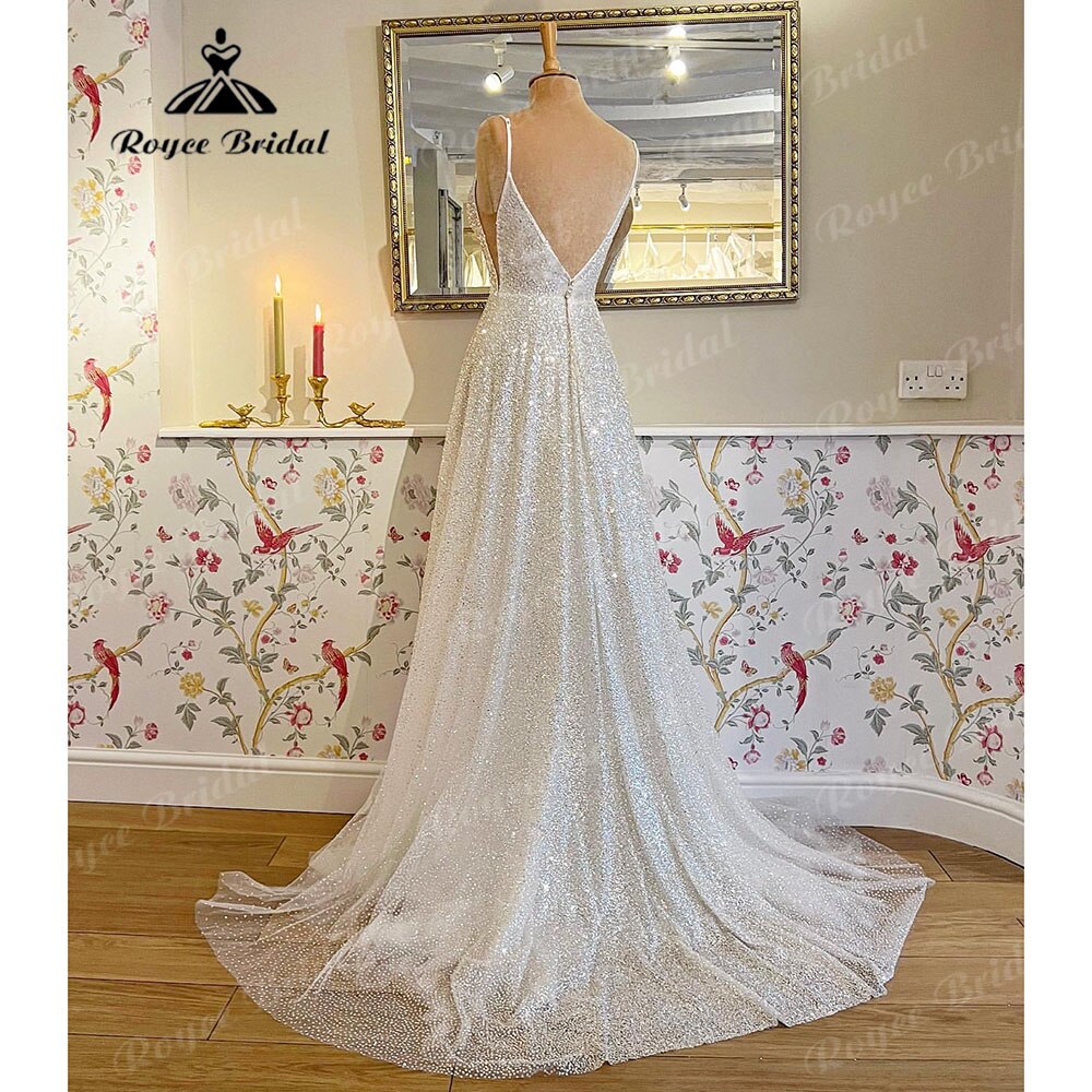 Plus SizeRoycebridal Sparkly Shiny Glitter Tulle Bridal Beach Wedding Dress with Deep V Neck 2025 Wedding Receipt Dinner Party Gowns Sexy