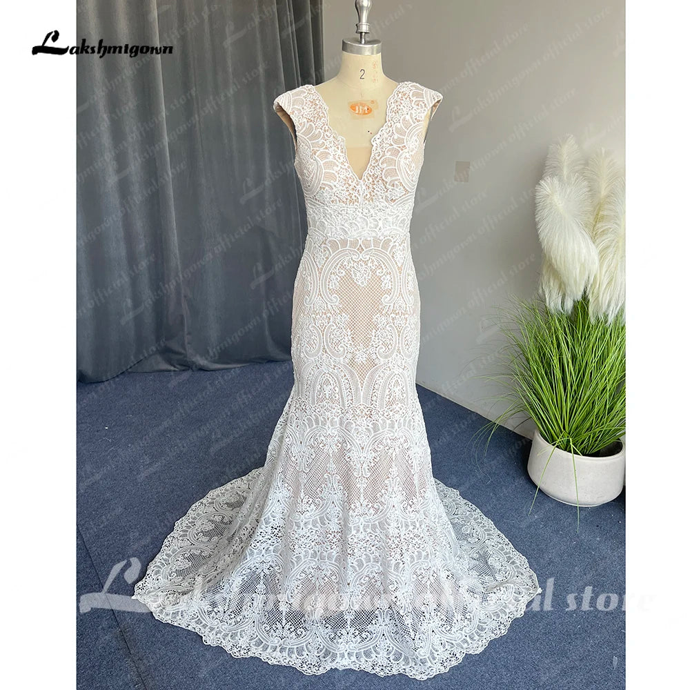 Robe de mariée sirène en dentelle style bohème, style bohème, style civil, dos nu, sexy