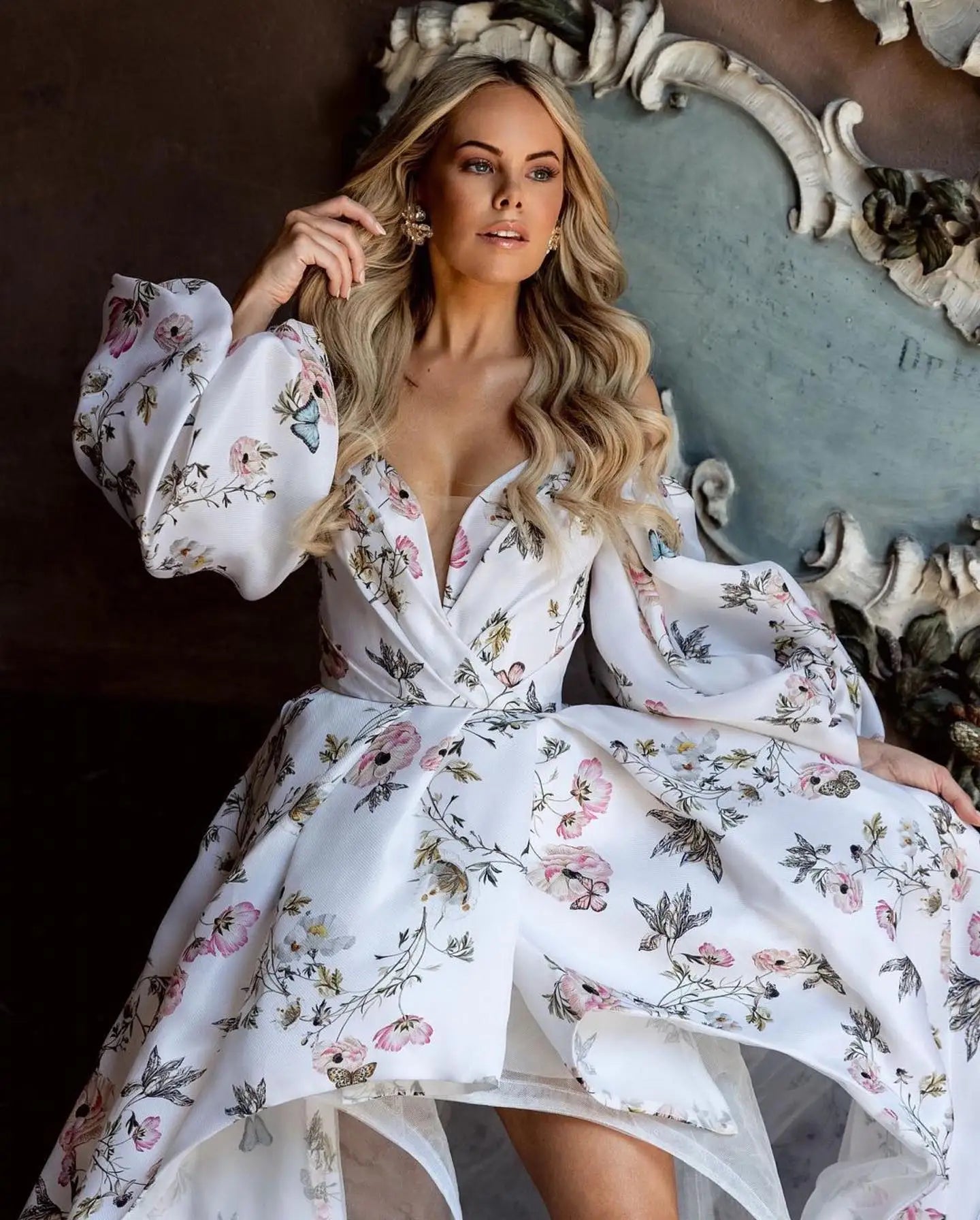 Roycebridal Floral Print A Line Wedding Dress Lace Appliques 2025 Luxury Bridal Boho Beach Wedding Gowns Backless