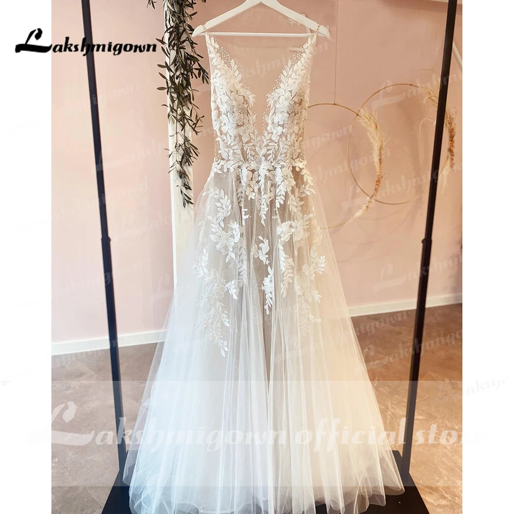 Sexy A-Line Backless Wedding Dress Vintage Lace Applique Beaded Off White Tulle Wedding Gowns Trouwjurk Long Bridal Dress