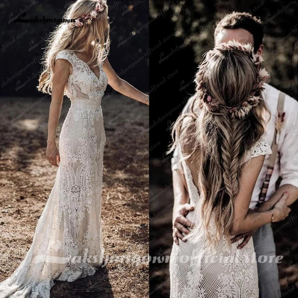 Robe de mariée sirène en dentelle style bohème, style bohème, style civil, dos nu, sexy