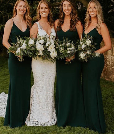 Robe de demoiselle d'honneur simple en mousseline de soie vert émeraude à bretelles spaghetti Roycebridal