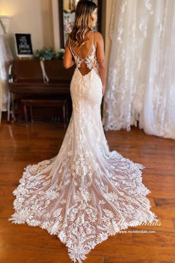Tulle Mermaid Spaghetti Straps V-neck Lace Appliques Wedding Dresses, MW870 | wedding dresses online | wedding dress stores | vintage wedding dresses | musebridals.com