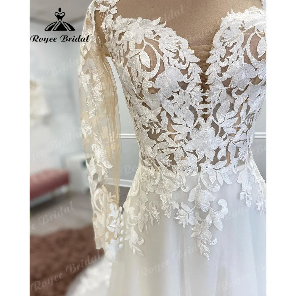 Robe de mariée vintage bohème en dentelle à manches longues et dos nu pour femme, avec appliques et col en V, sur mesure