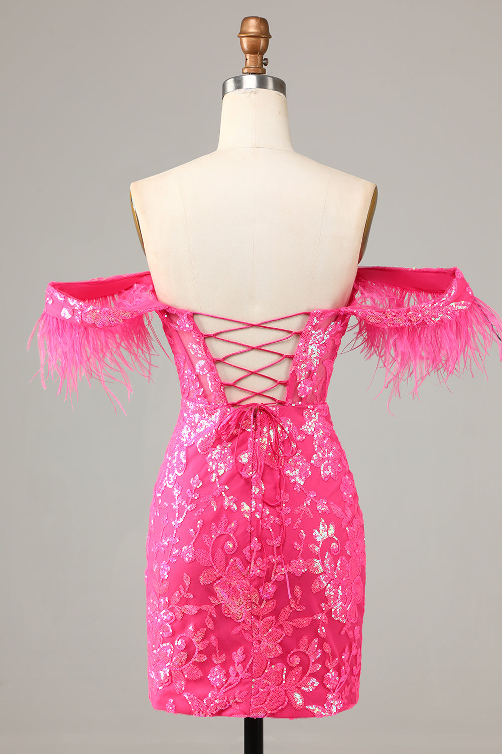 Wunderschönes, schulterfreies, blaues, kurzes Homecoming-Kleid mit Feder