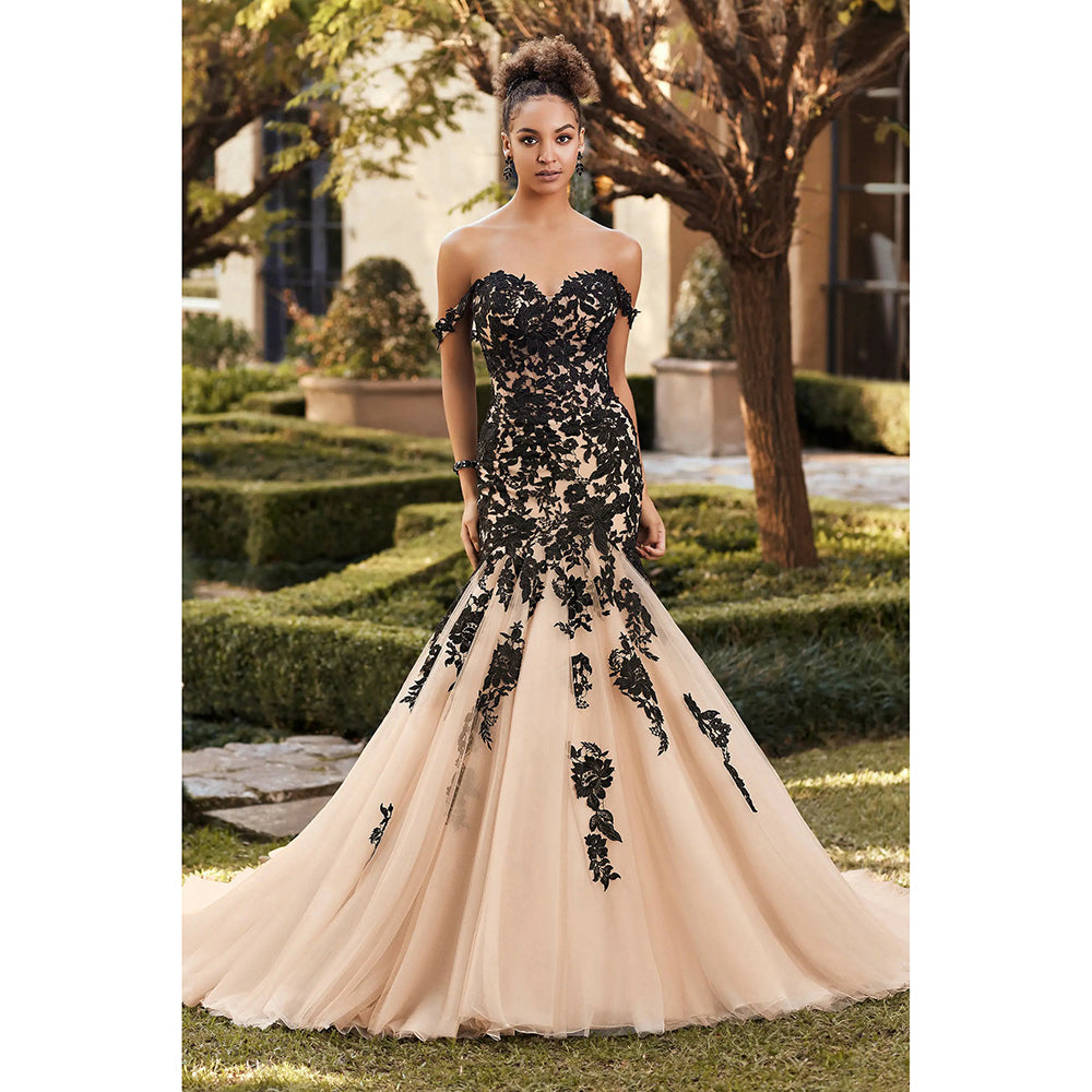 Sweetheart Collar Off the Shoulder Lace Gothic Black Wedding Dress with Flared Skirt
