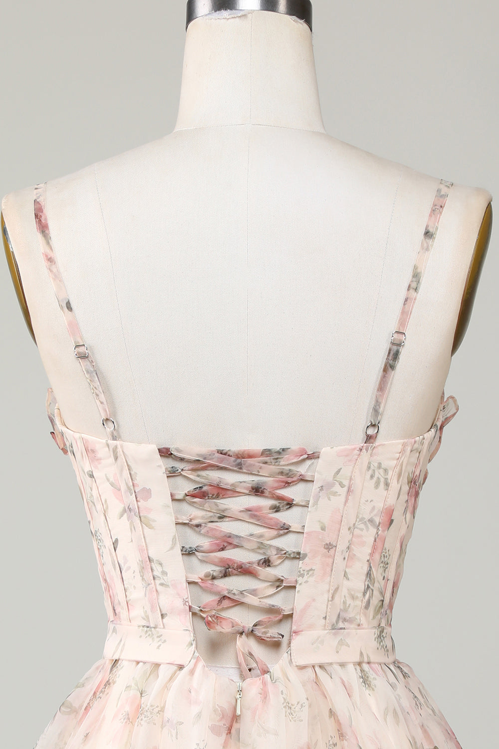 Champagnerfarbenes kurzes A-Linien-Homecoming-Kleid mit Korsett und Blumenmuster und Schnürung am Rücken