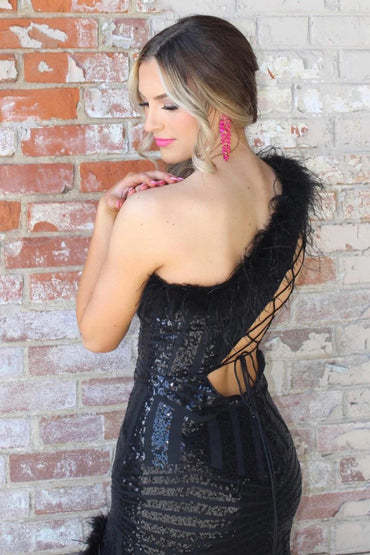 Black One Shoulder Sequins With Feather Mermaid Prom Dress