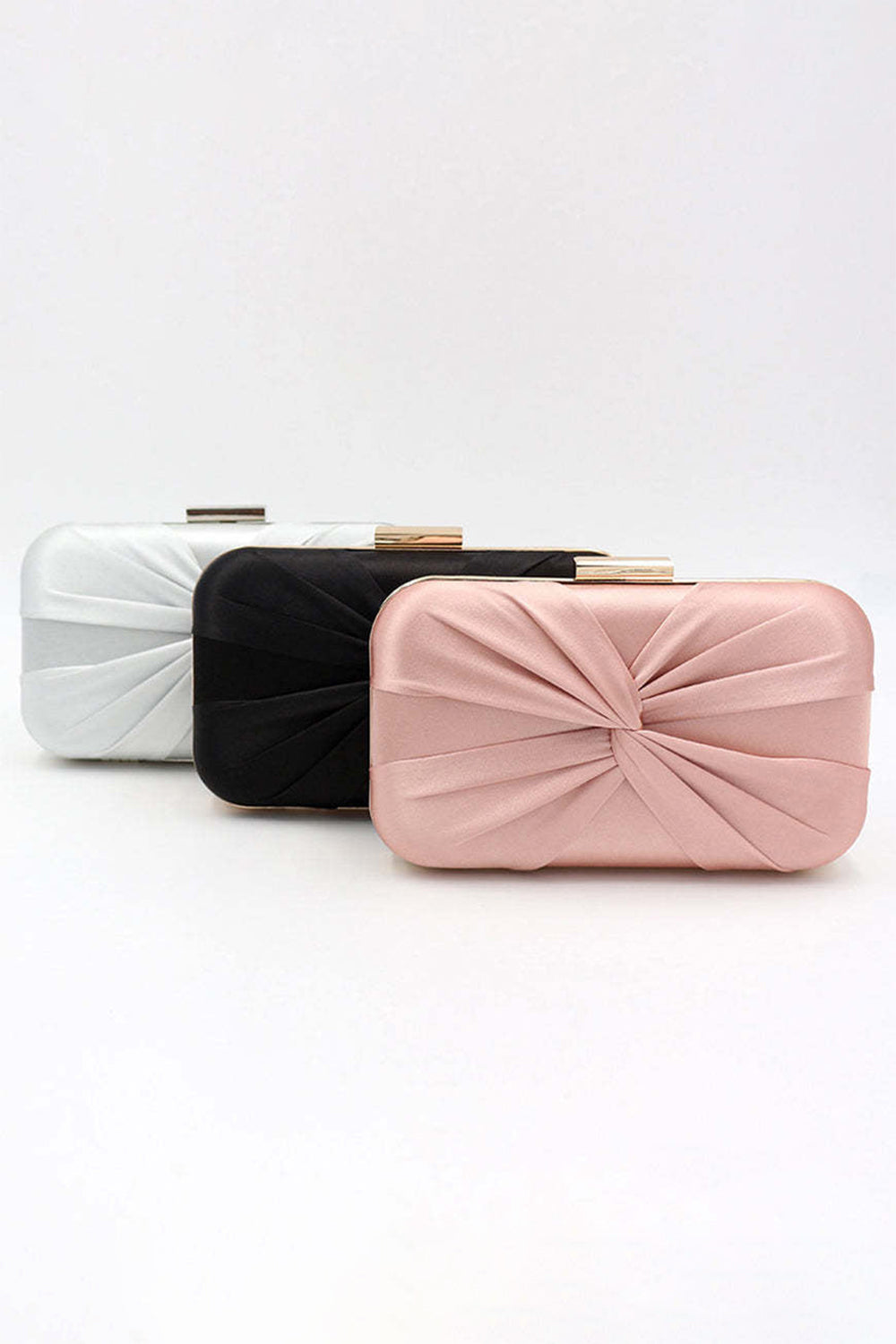 Klassische Clutch mit seidenartigem Verschluss