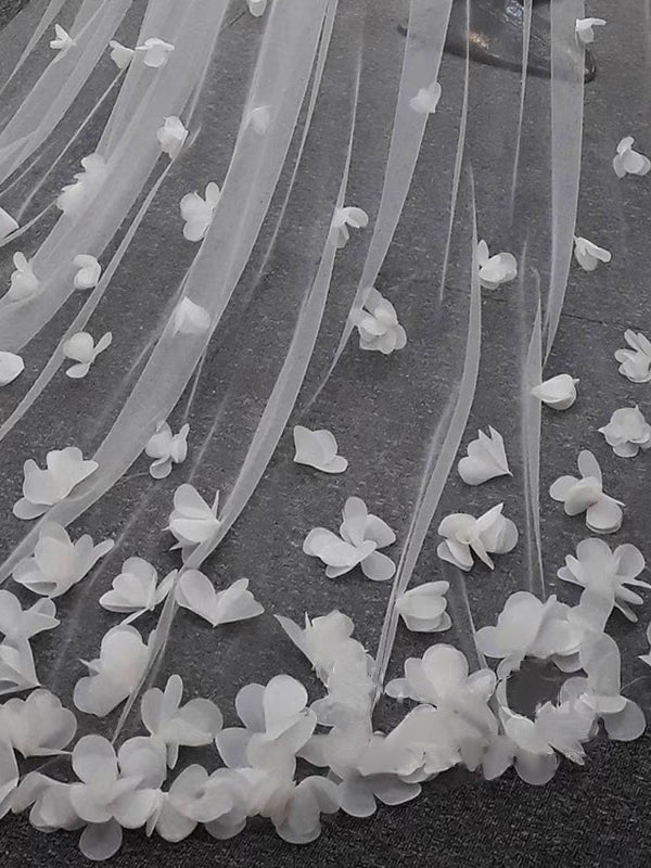 Voile de mariée cathédrale en dentelle florale 3D de Roycebridal
