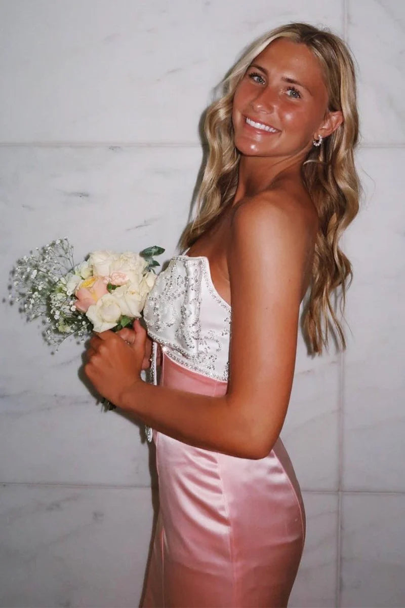 الرسن الأزرق مطوي مع انقطاع الساتان فستان حفلة موسيقية الخط