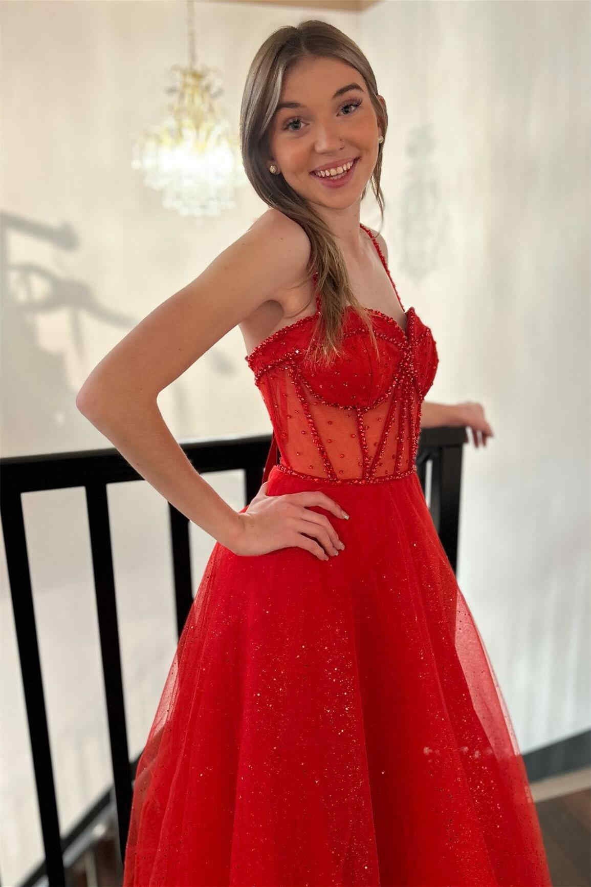 Patricia | Glitzerndes rotes A-Linien-Ballkleid mit Strasssteinen und Schlitz