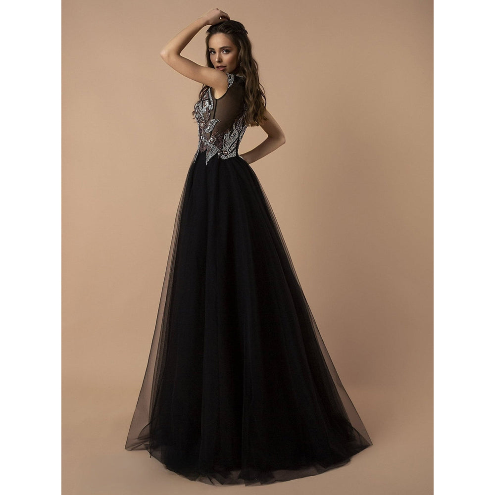 O Neck Short Cap Sleeve Beading Top Tulle A Line Gothic Black Wedding Dress