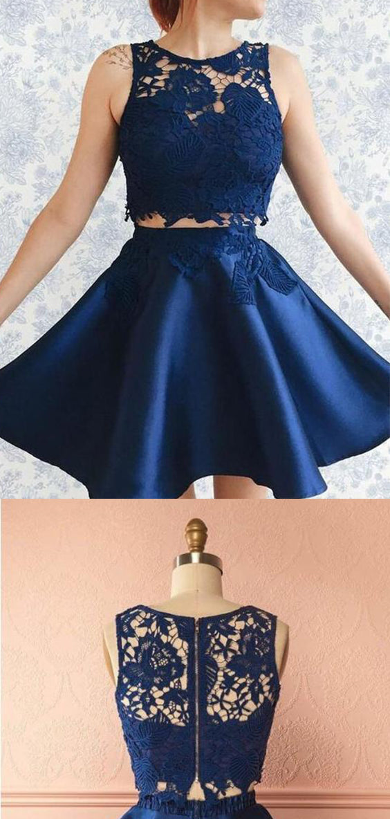 Superbes robes de soirée deux pièces en dentelle à col rond et appliques