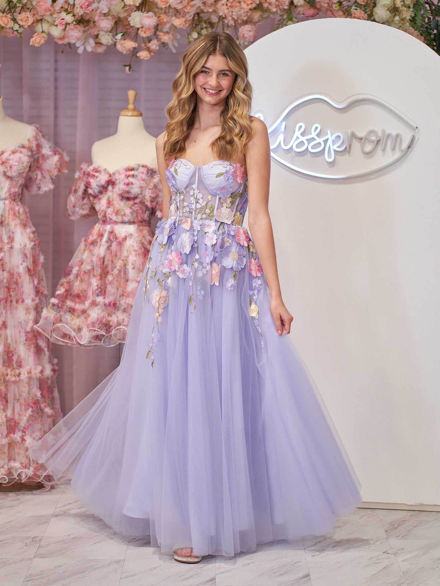 Hope | Robe de soirée trapèze bustier en tulle avec fleurs 3D